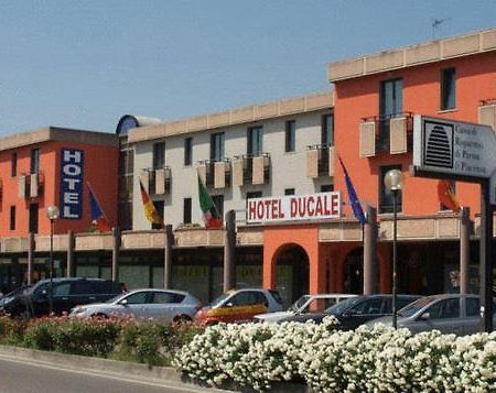 Hotel Residence Ducale Porto Mantovano Eksteriør bilde