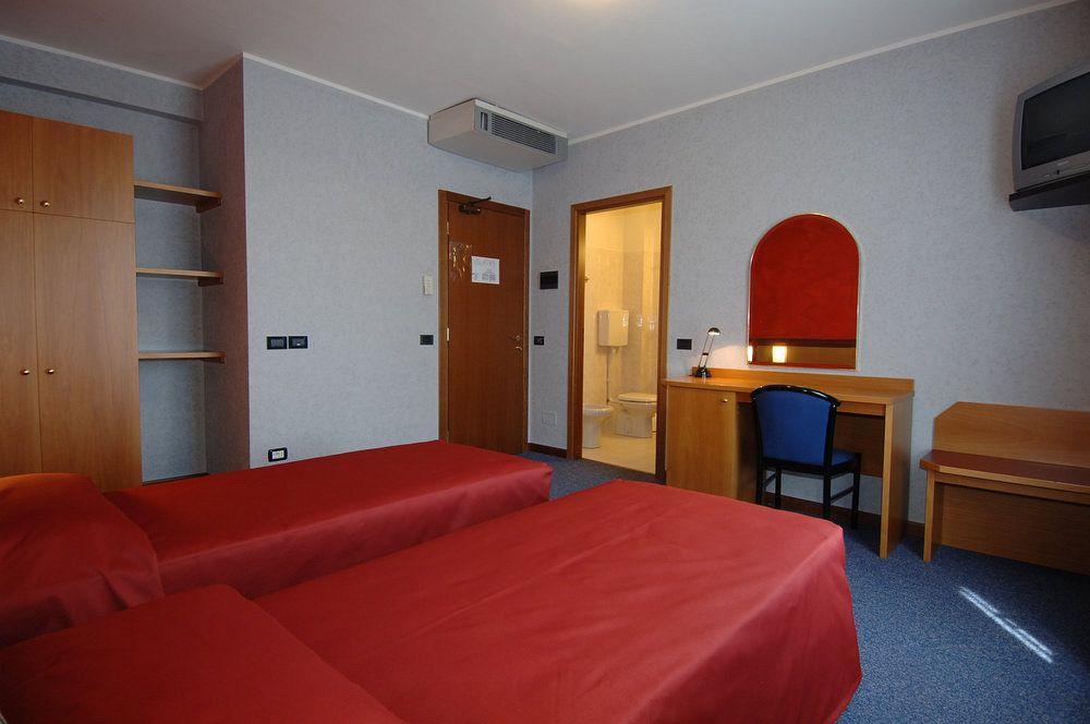 Hotel Residence Ducale Porto Mantovano Eksteriør bilde