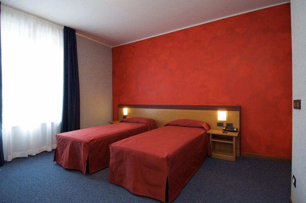 Hotel Residence Ducale Porto Mantovano Eksteriør bilde