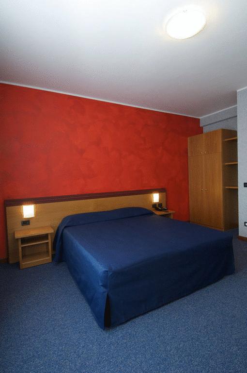 Hotel Residence Ducale Porto Mantovano Eksteriør bilde