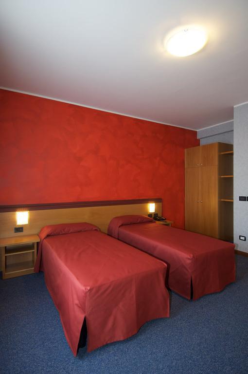 Hotel Residence Ducale Porto Mantovano Eksteriør bilde