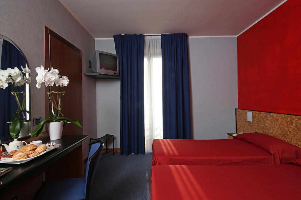 Hotel Residence Ducale Porto Mantovano Eksteriør bilde